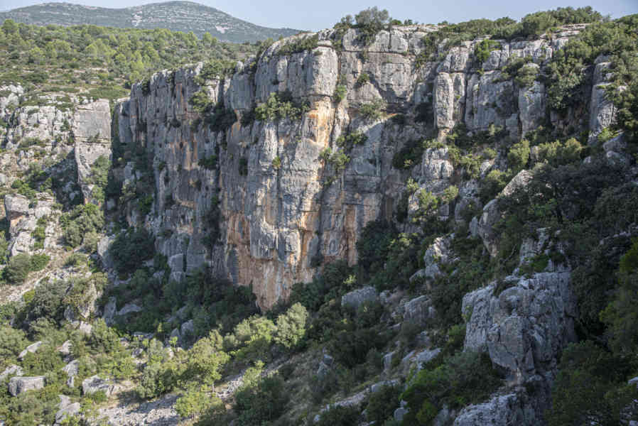 Castelló de la Plana - parque natural de la Valltorta-Gassulla 03